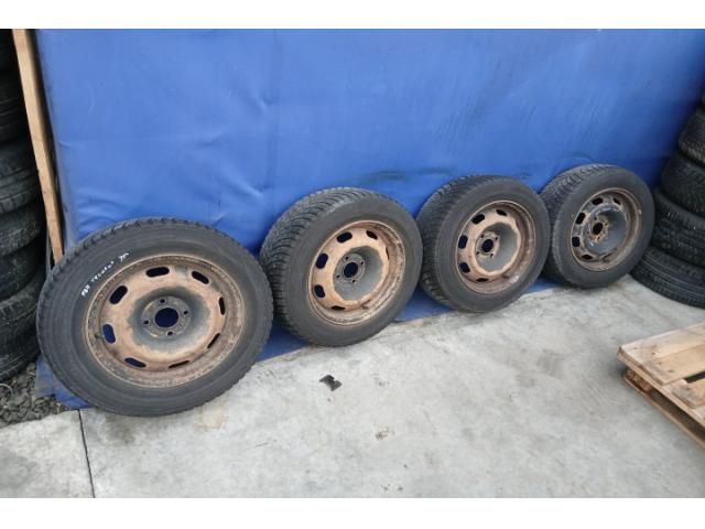 bontott PEUGEOT 307 Acélfelni Szett Gumival