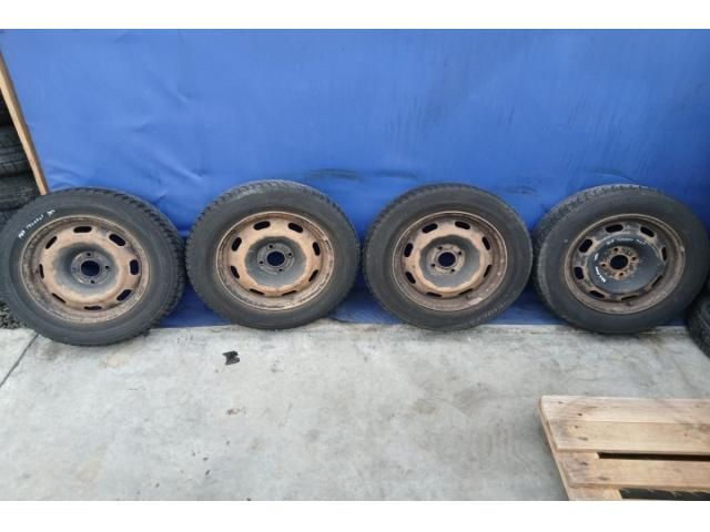 bontott PEUGEOT 307 Acélfelni Szett Gumival