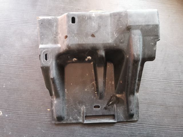 bontott PEUGEOT 307 Akkumulátor Tartó