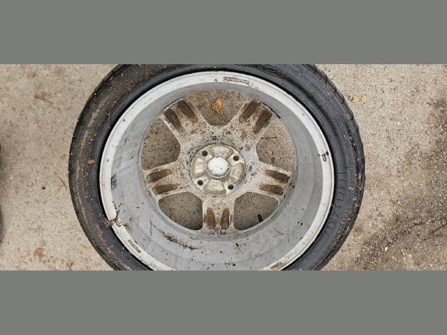 bontott PEUGEOT 307 Alufelni Gumival (1 db)