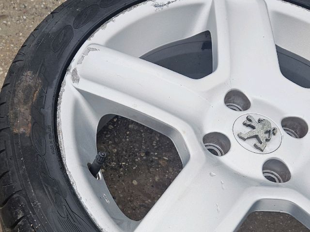 bontott PEUGEOT 307 Alufelni Gumival (1 db)