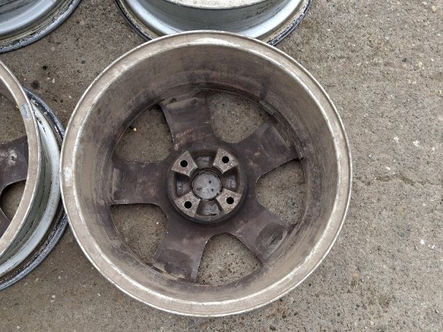 bontott PEUGEOT 307 Alufelni Szett