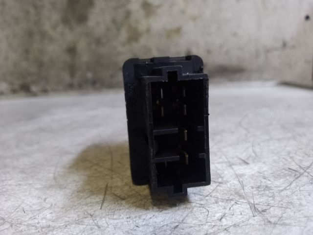 bontott PEUGEOT 307 Bal első Ablakemelő Kapcsoló