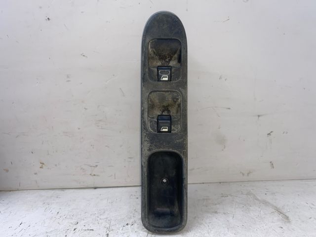 bontott PEUGEOT 307 Bal első Ablakemelő Kapcsoló