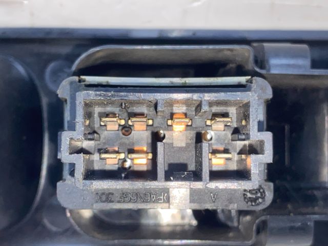 bontott PEUGEOT 307 Bal első Ablakemelő Kapcsoló