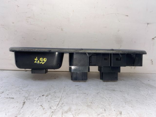 bontott PEUGEOT 307 Bal első Ablakemelő Kapcsoló