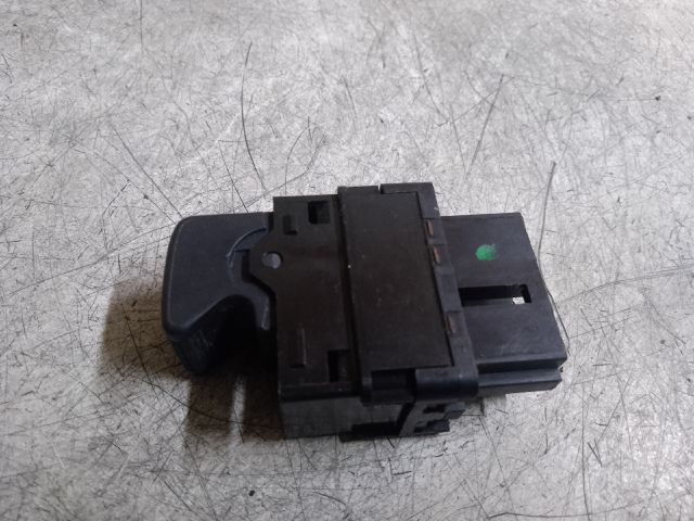 bontott PEUGEOT 307 Bal első Ablakemelő Kapcsoló