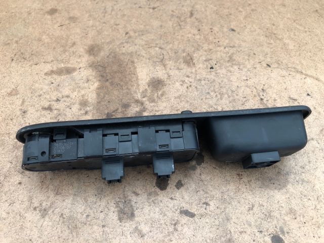 bontott PEUGEOT 307 Bal első Ablakemelő Kapcsoló