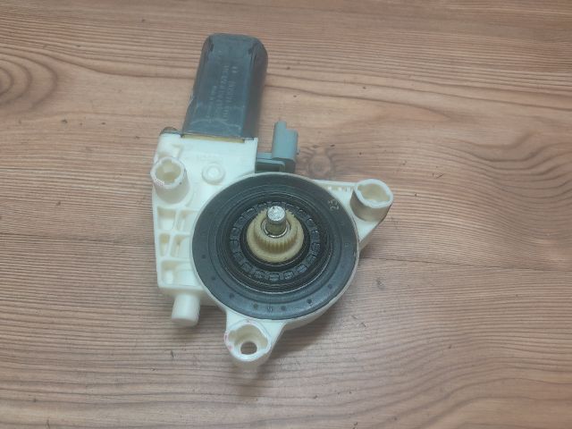 bontott PEUGEOT 307 Bal első Ablakemelő Motor