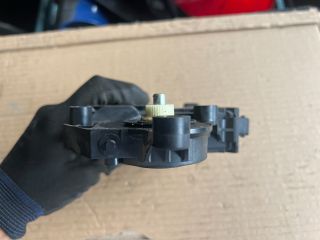 bontott PEUGEOT 307 Bal első Ablakemelő Motor