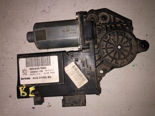 bontott PEUGEOT 307 Bal első Ablakemelő Motor