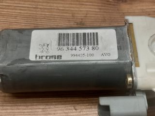 bontott PEUGEOT 307 Bal első Ablakemelő Motor