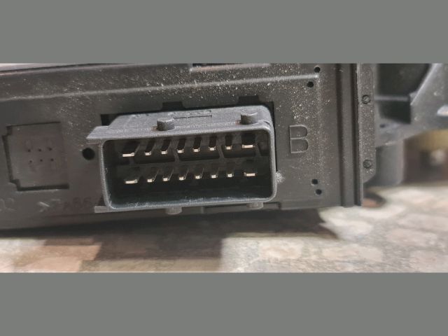 bontott PEUGEOT 307 Bal első Ablakemelő Motor