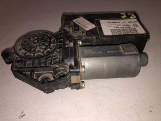 bontott PEUGEOT 307 Bal első Ablakemelő Motor