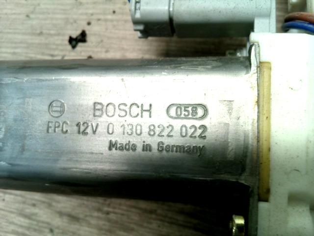 bontott PEUGEOT 307 Bal első Ablakemelő Motor