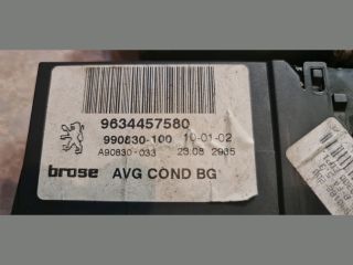 bontott PEUGEOT 307 Bal első Ablakemelő Motor