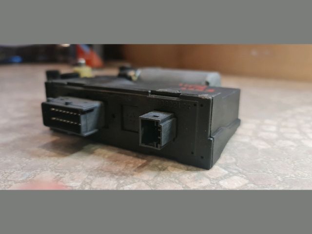 bontott PEUGEOT 307 Bal első Ablakemelő Motor