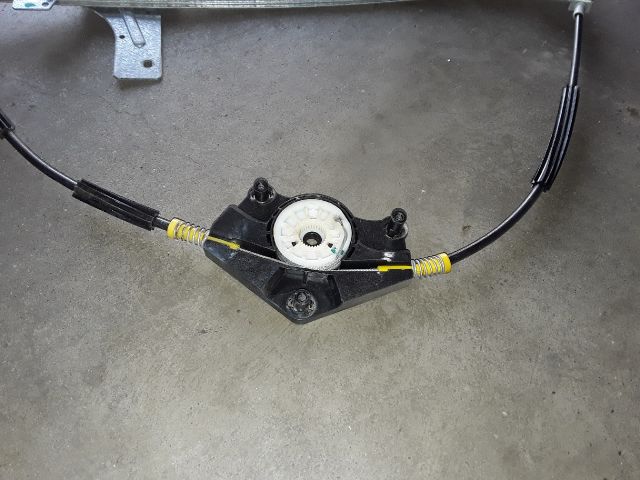 bontott PEUGEOT 307 Bal első Ablakemelő Szerkezet (Elektromos)