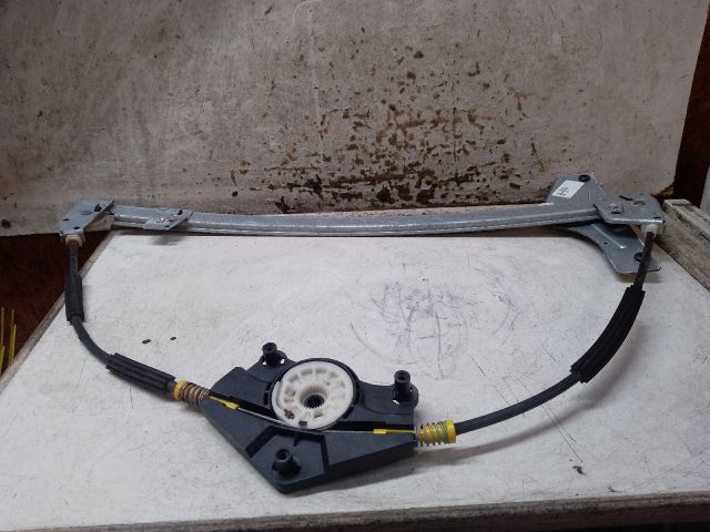 bontott PEUGEOT 307 Bal első Ablakemelő Szerkezet (Elektromos)