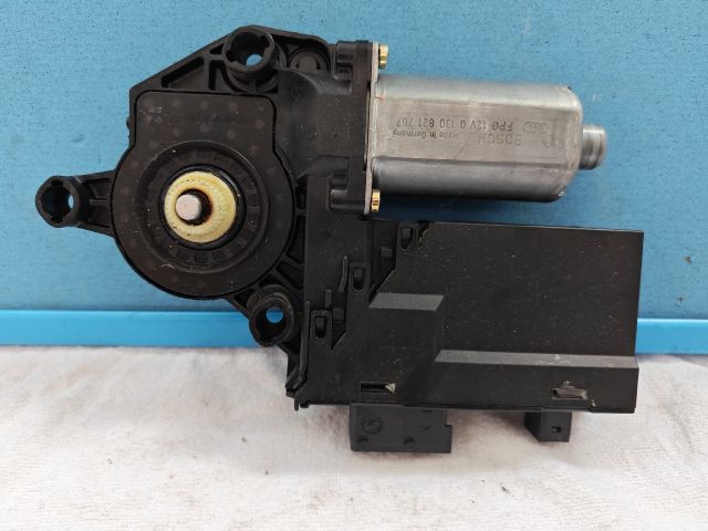 bontott PEUGEOT 307 Bal első Ablakemelő Szerkezet (Elektromos)