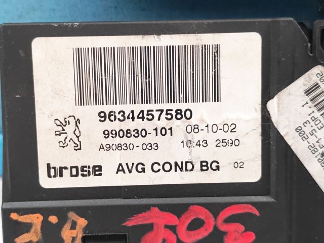 bontott PEUGEOT 307 Bal első Ablakemelő Szerkezet (Elektromos)