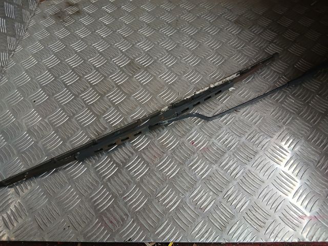 bontott PEUGEOT 307 Bal első Ablaktörlő Kar