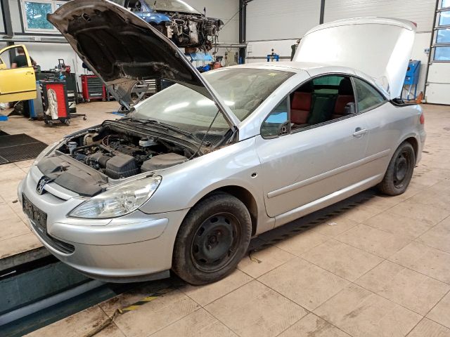 bontott PEUGEOT 307 Bal első Ajtó Díszléc