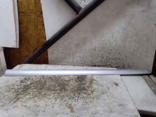 bontott PEUGEOT 307 Bal első Ajtó Díszléc