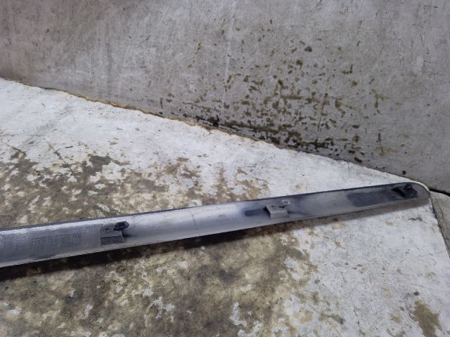 bontott PEUGEOT 307 Bal első Ajtó Díszléc