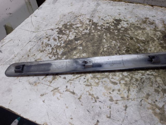 bontott PEUGEOT 307 Bal első Ajtó Díszléc