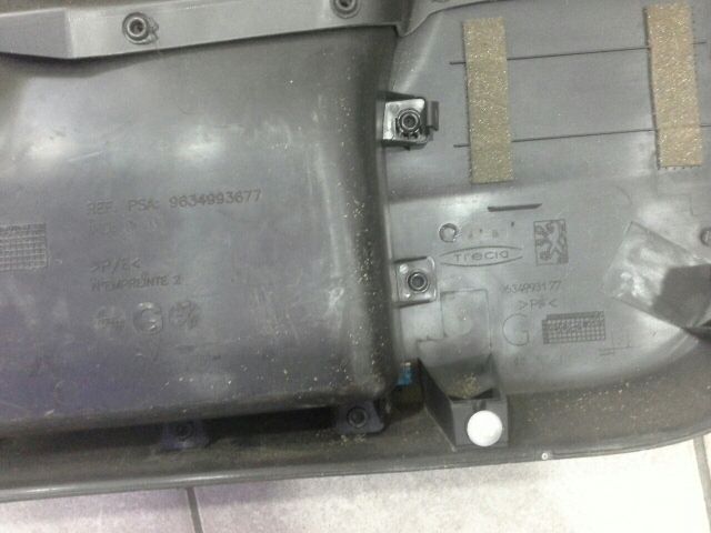 bontott PEUGEOT 307 Bal első Ajtó Kárpit