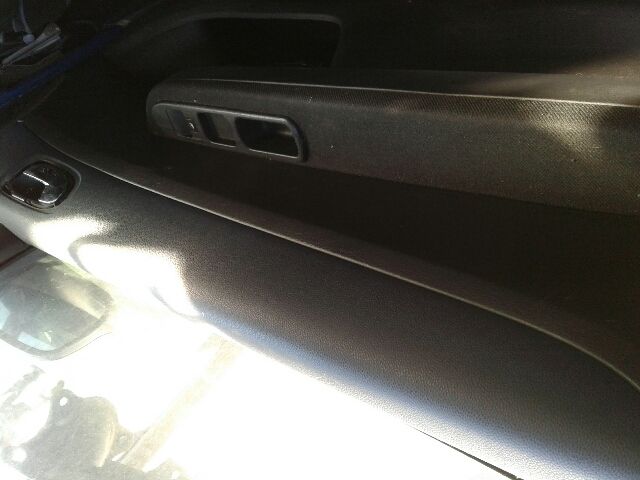 bontott PEUGEOT 307 Bal első Ajtó Kárpit