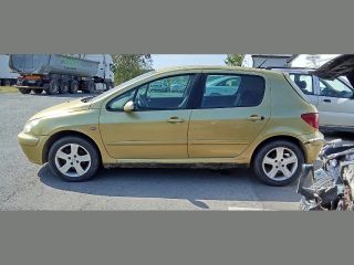 bontott PEUGEOT 307 Bal első Ajtó Kárpit