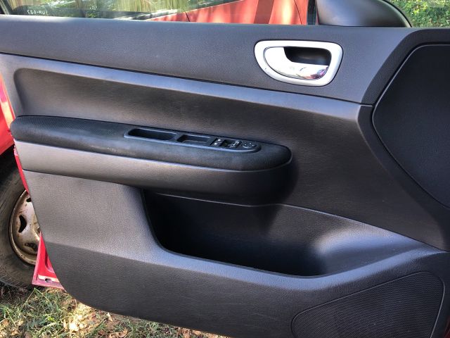 bontott PEUGEOT 307 Bal első Ajtó Kárpit