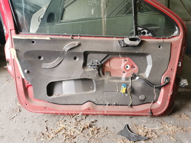 bontott PEUGEOT 307 Bal első Ajtó (Részeivel)