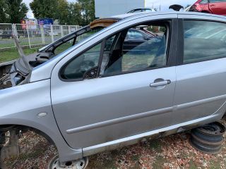 bontott PEUGEOT 307 Bal első Ajtó (Üres lemez)