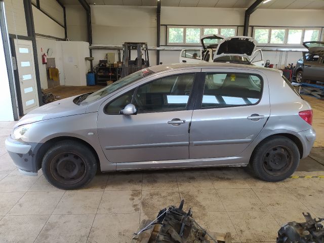 bontott PEUGEOT 307 Bal első Ajtóhatároló