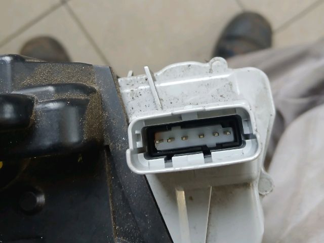 bontott PEUGEOT 307 Bal első Ajtózár