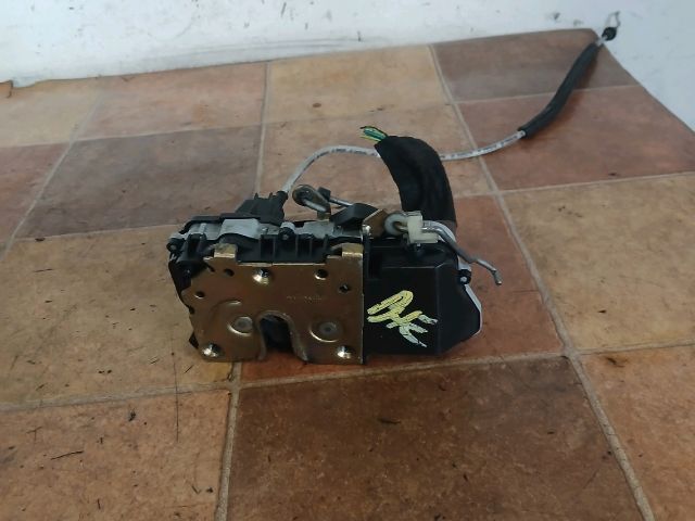 bontott PEUGEOT 307 Bal első Ajtózár