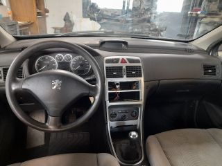 bontott PEUGEOT 307 Bal első Alsó Zsanér