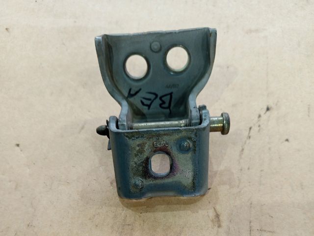 bontott PEUGEOT 307 Bal első Alsó Zsanér