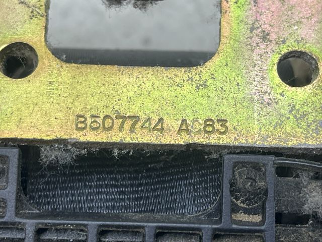 bontott PEUGEOT 307 Bal első Biztonsági Öv