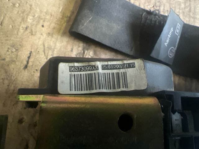 bontott PEUGEOT 307 Bal első Biztonsági Öv