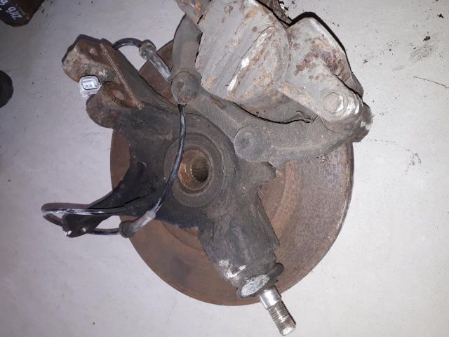 bontott PEUGEOT 307 Bal első Csonkállvány Kerékaggyal