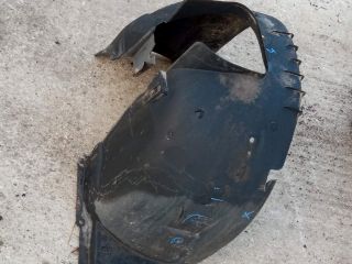 bontott PEUGEOT 307 Bal első Dobbetét (Kerékjárati, Műanyag)