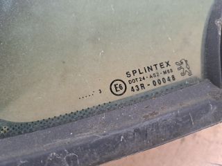 bontott PEUGEOT 307 Bal első Fixüveg (Ajtóban)