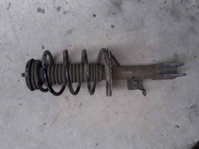 bontott PEUGEOT 307 Bal első Gólyaláb (Lengécsillapító, Rugó)