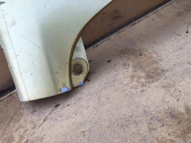 bontott PEUGEOT 307 Bal első Sárvédő