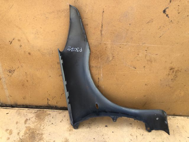 bontott PEUGEOT 307 Bal első Sárvédő