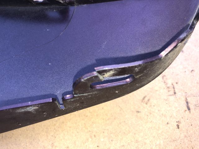 bontott PEUGEOT 307 Bal első Sárvédő